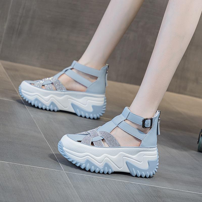 Versatile Thick Bottom Sandal Comfortable Hollow Out 2024 New Fashion Soft Glutinous Simple Breathable Summertime Casual Shoes