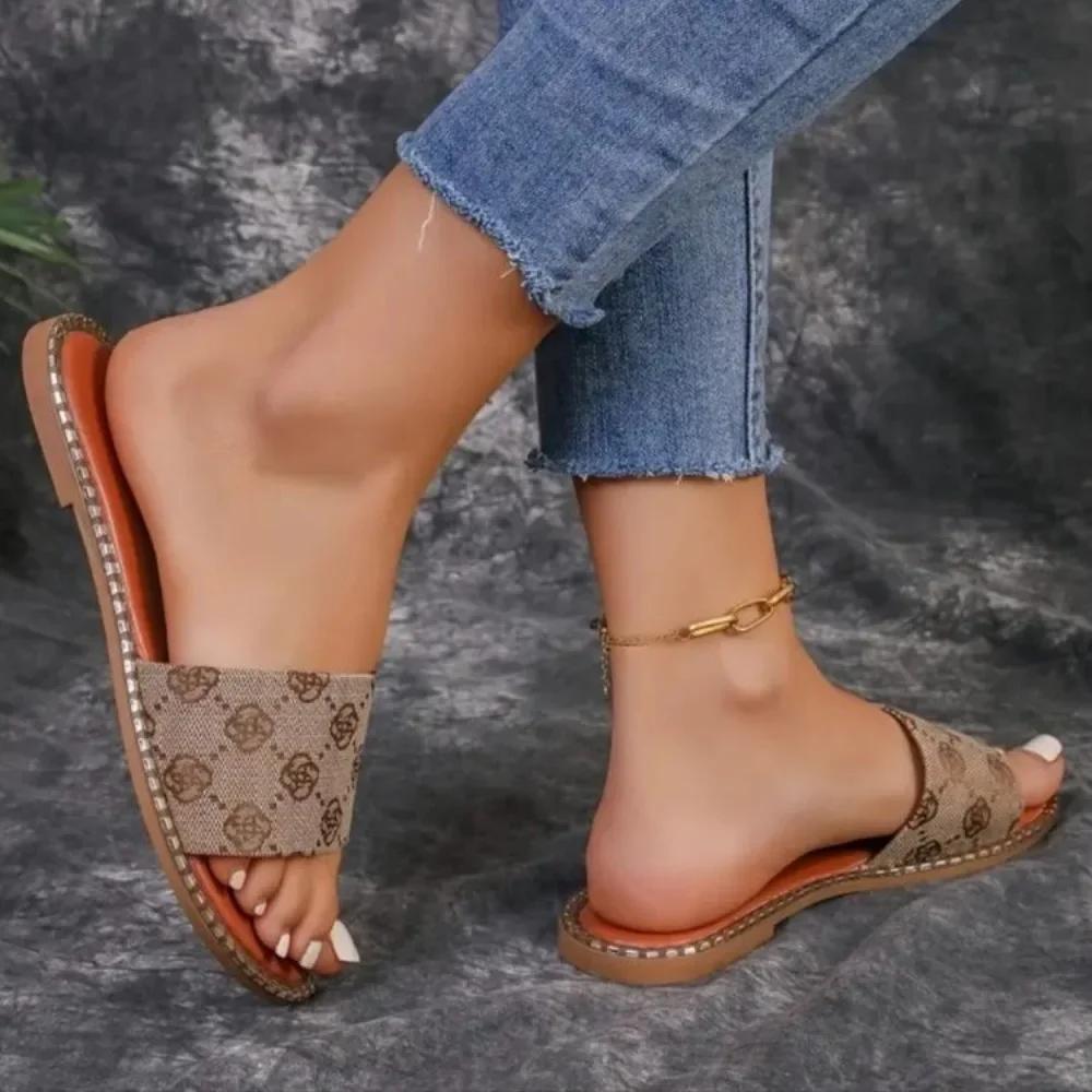 Fashion Women Slippers 2024 New Summer Flat Sandals Peep Toe Ladies Casual Beach Slippers Flat Shoes Woman Luxury Sandals Slides Women