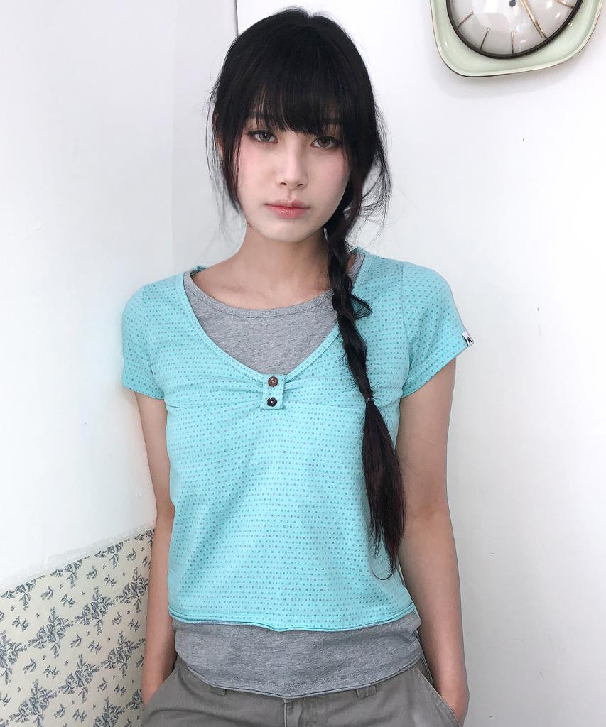 HUG YOUR SKIN Layered Henley Neck Top (Mint)