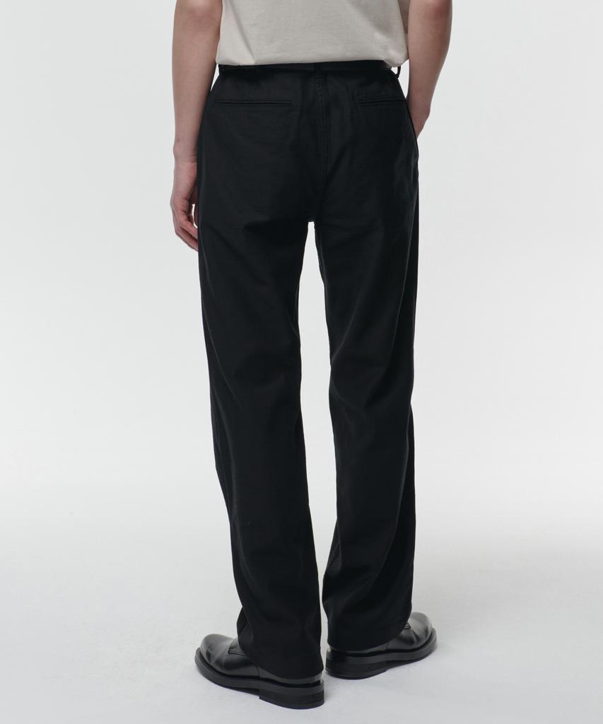 Musinsa Standard Back Satin Officer Pants [Black]