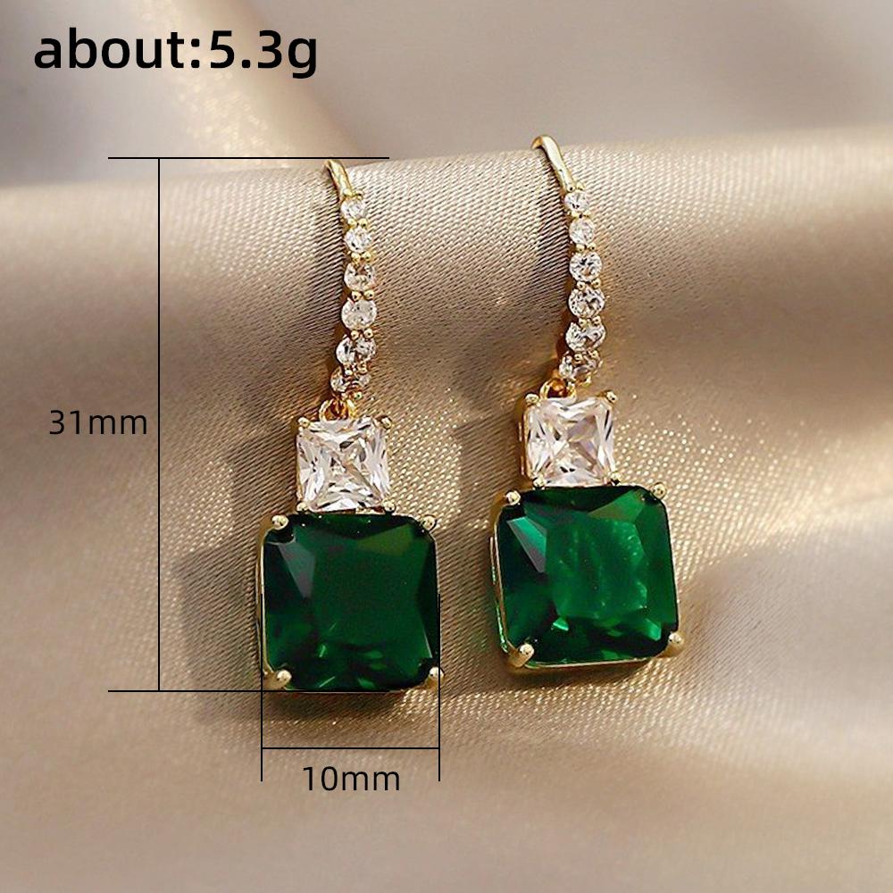 Huitan Goudkleur Dames Hangende Oorbellen met Vierkante Groene Zirkonia Temperament Vrouwelijke Oorringen Statement Sieraden Nieuw