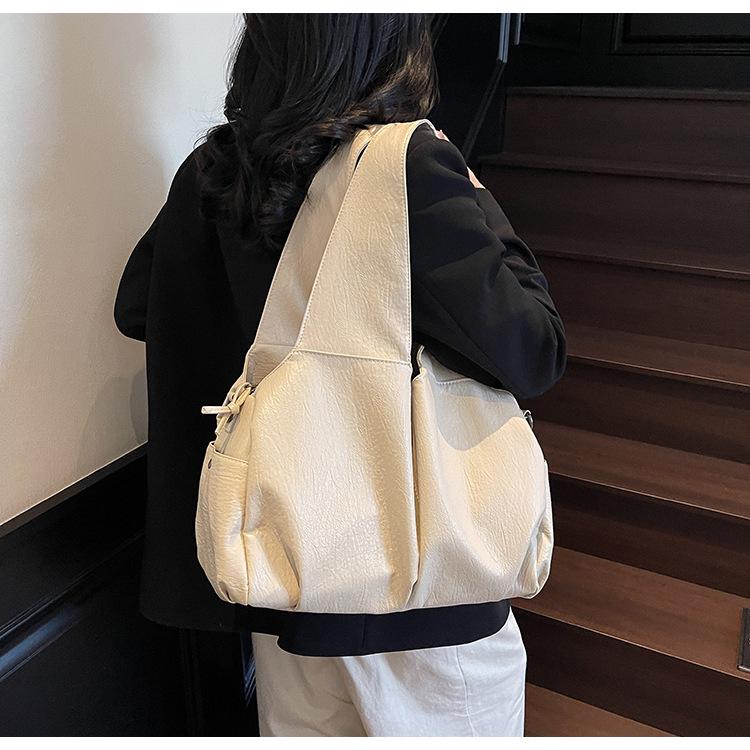 2023 Spring Retro Large Capacity Crossbody Tote for Women
