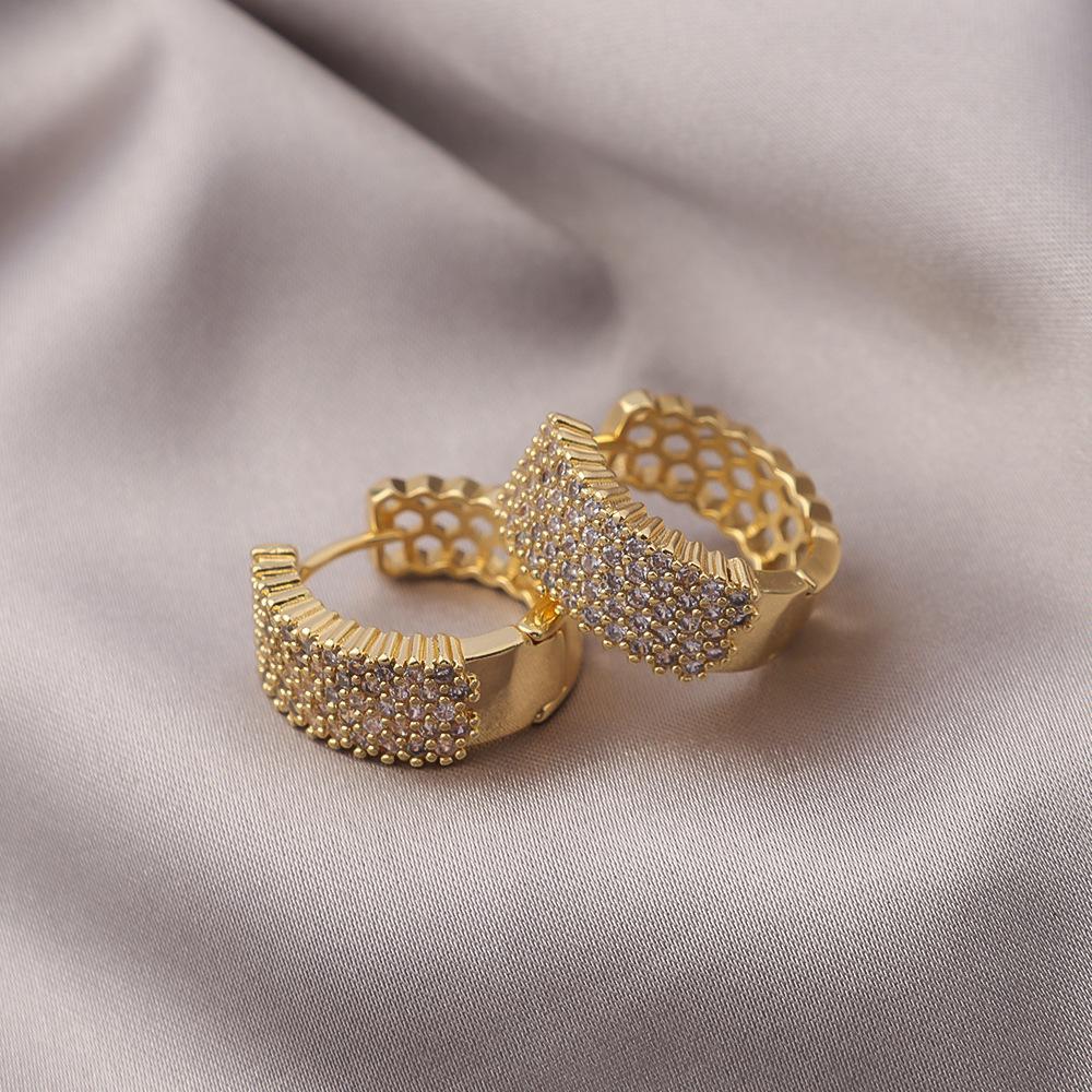 Korean Fashion Zircon Stud Earrings & Hoops - Women's Round Ear Cuffs