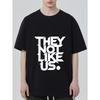 Schwarzes T-Shirt mit dem Aufdruck „They Not Like Us“ für die Freizeit