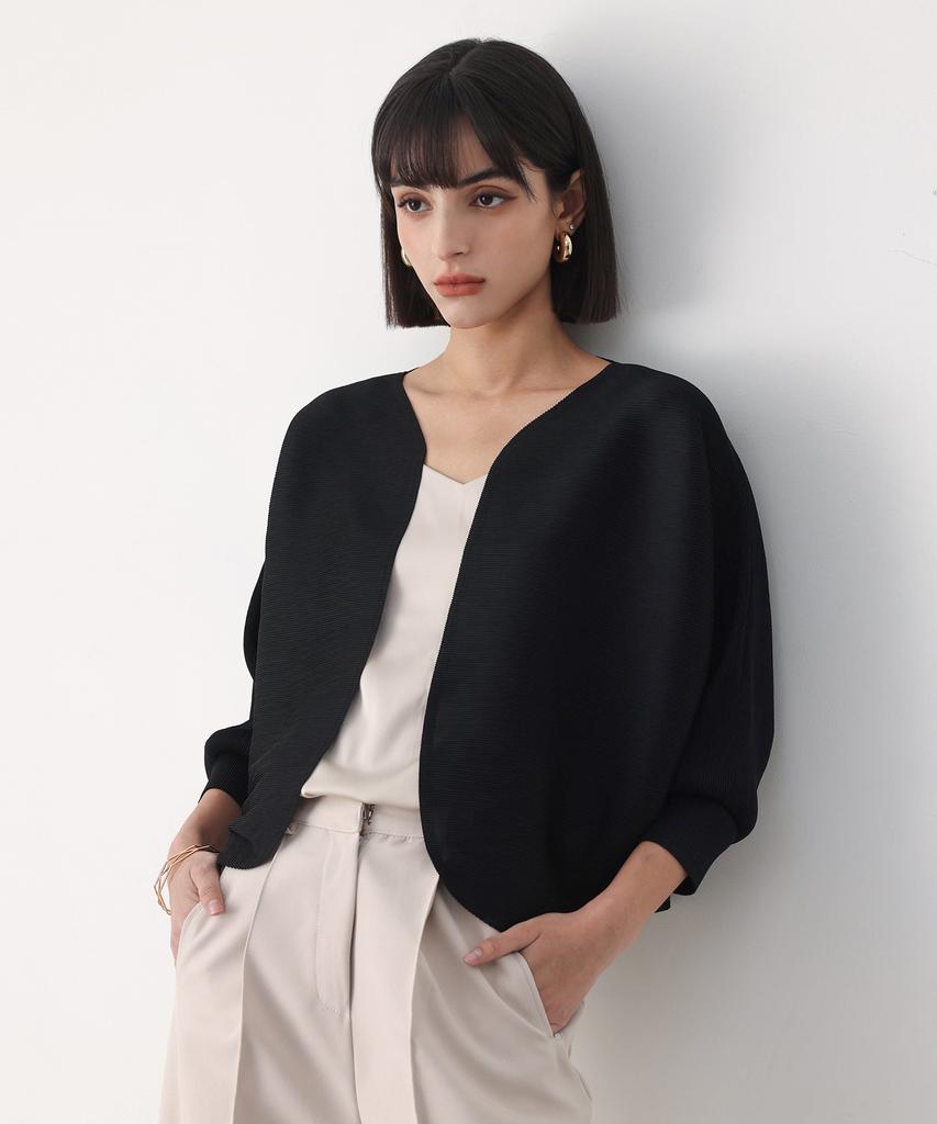 Pleatsmood Eini Pleated Cardigan Jacket