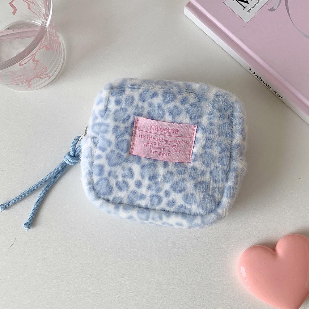 Retro Leopard Print Plush Small Square Bag Portable Sanitary Napkin Storage Bag for Girls Student Menstrual Bag Small Makeup Bag