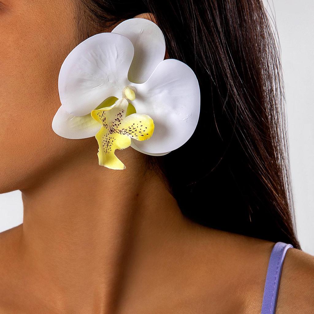Colorful 3D Butterfly Orchid Earrings – Elegant Simulated Flower Design for Women