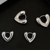 Love Ear Buckle Women's Simple Cold Wind Heart Earrings Korean Version Light Luxury Three-dimensional Peach Heart Earrings