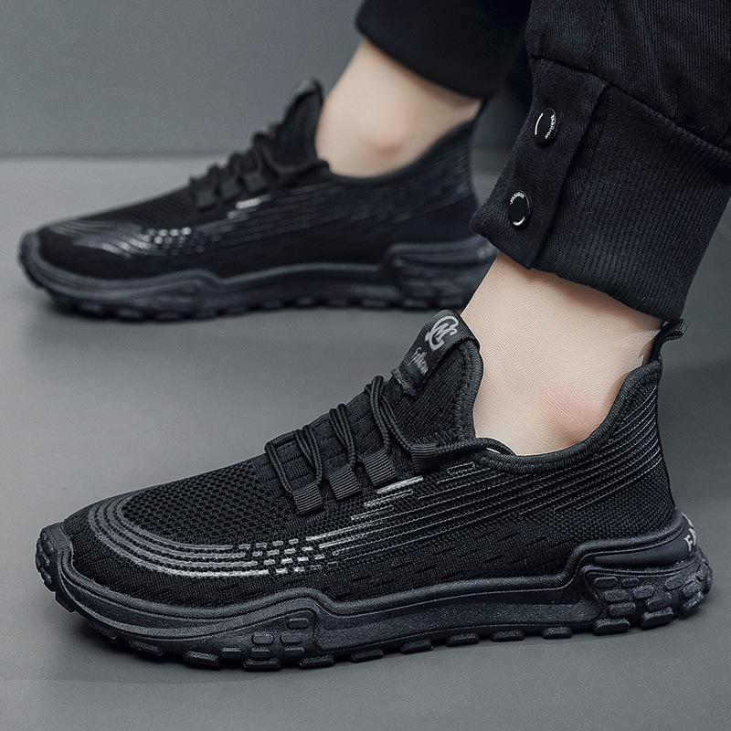 Leichte, weichsohlige Fliegenstrickschuhe Neue Sommer Herren Mesh Atmungsaktive Sportschuhe Student Rutschfest Bequeme Freizeitschuhe