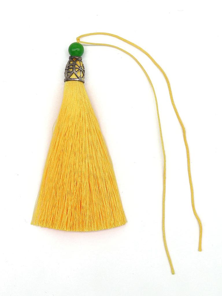 Green Bead Rice Pattern Hat Pendant with Vertical Polyester Tassel