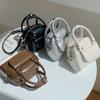 Korean Niche Women's Fashionable Boston Handbag, High-end and Personalized Crossbody Bag, Small Commuting Handbag