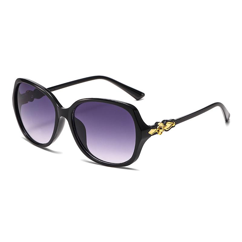 Korean Style Oval Frame Sunglasses for Men & Women 2026 - Fashionable Sun Protection for Driving