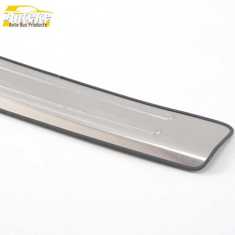 Baojun 630 Stainless Steel Rear Guard Plate Trunk Protection Decorative Accessory