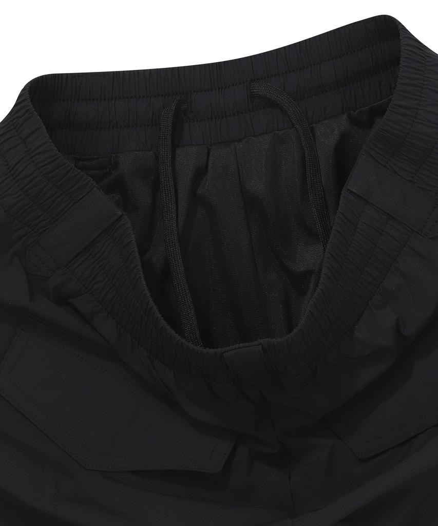 BBC EARTH Warm Fit Zipper Parachute Pants Black