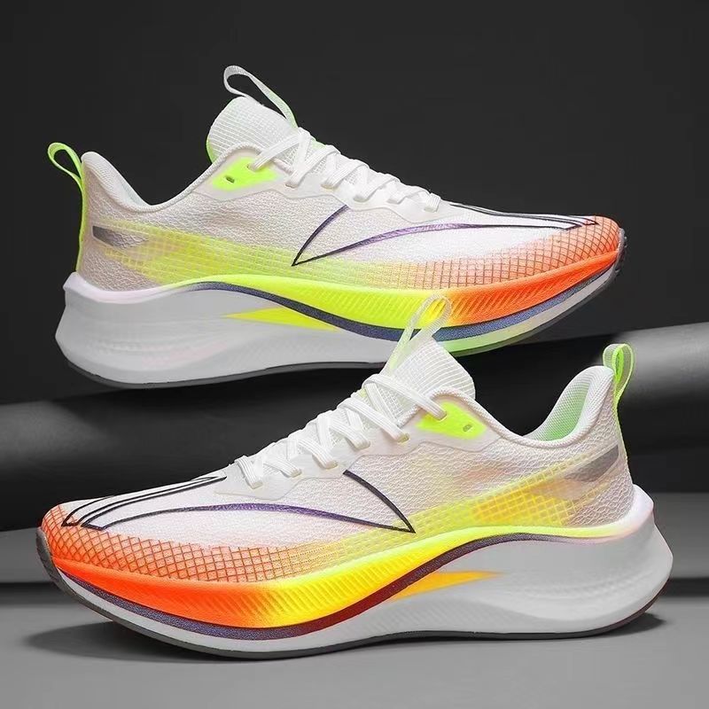 Student Hardloopschoenen Vliegend Mesh Ademend Casual Schokabsorberende Sportschoenen Herenschoenen Trendy Schoenen Lente en Zomer Enkele Schoenen