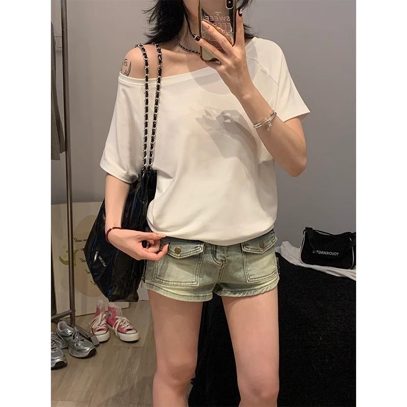 One-word collar off-shoulder design loose solid color short-sleeved T-shirt women's summer new slanted shoulder lazy