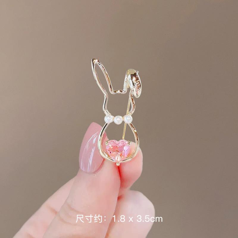 Fashion Brooch Female Highend Corsage Antilight Butterfly Brooch Highend Niche Corsage