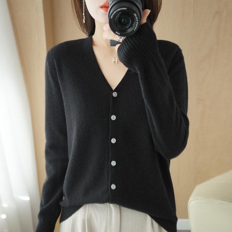 Women Cardigans Autumn Winter Single Breasted Knitwears Long Sleeve V-neck Knit Cardigan Korean Fashion Spring Casual Sweater