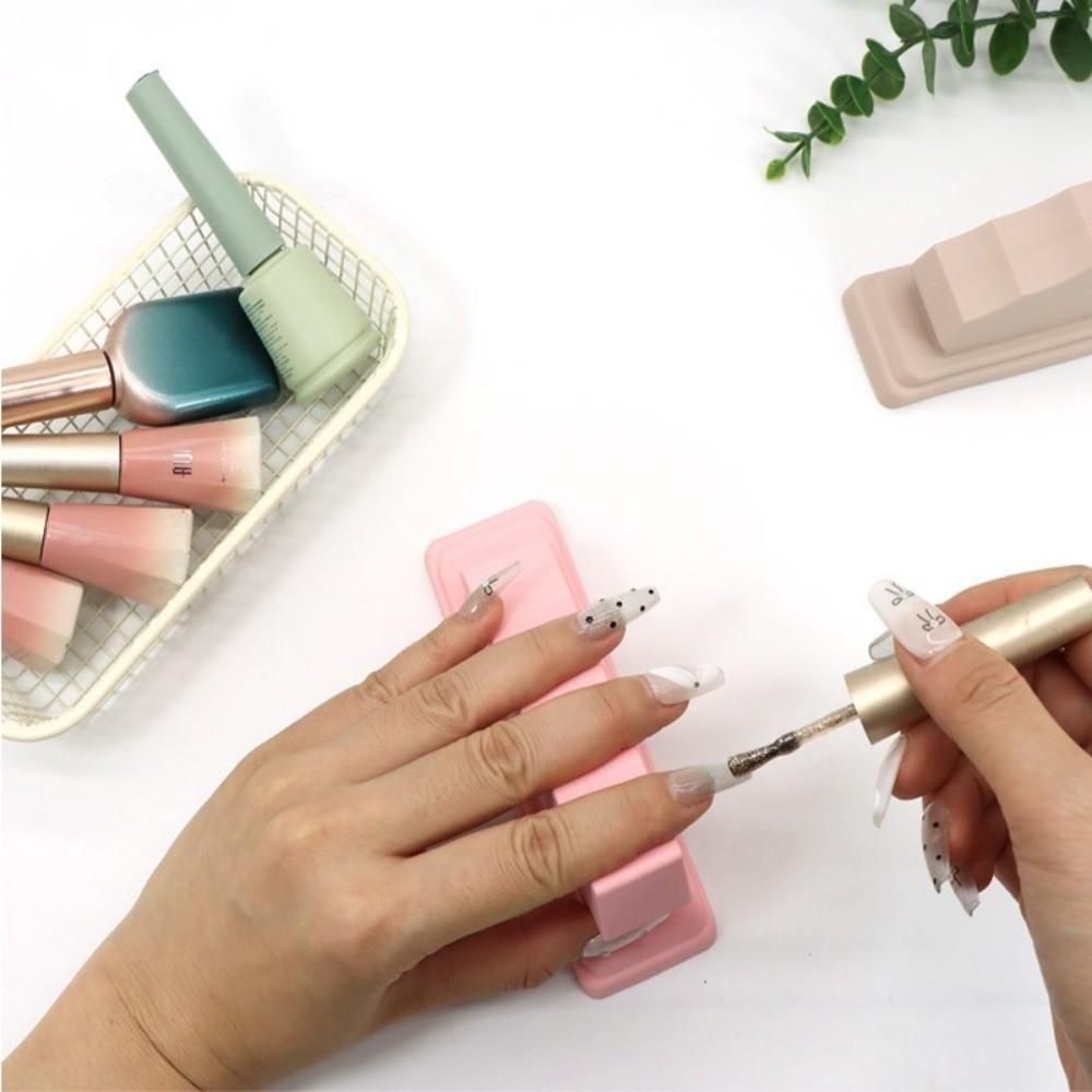 Silicone Nail Art Finger Support Sturdy Finger Stand Nail Practice Assistant Mat For Nail Salon