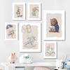 Urso Coelho Engraçado Livro de Bebê Balão Pôster de Berçário Desenho Animado Arte de Parede Impressão Pintura em Tela Quarto de Bebê Crianças Decoração de Casa Imagem