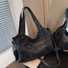 Women's Large Capacity Shoulder Bag Portable Messenger Bag