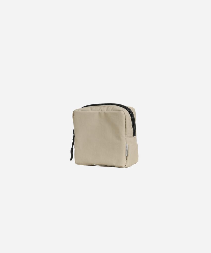 Jenner Square Recycled Nylon Pouch [Beige]