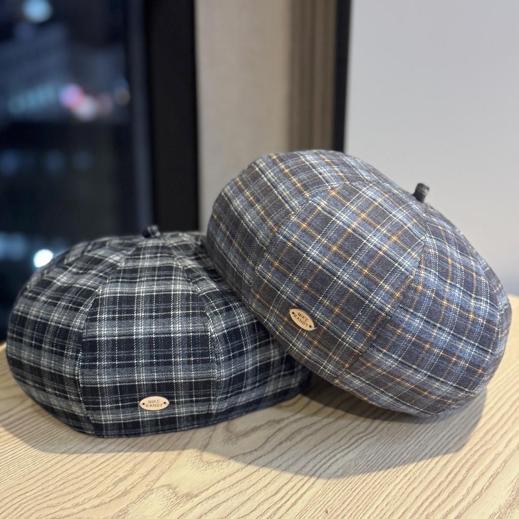 Korean-style simple checkered beret for artistic women, vintage versatile painter's hat, spring and autumn style, large head circumference pumpkin