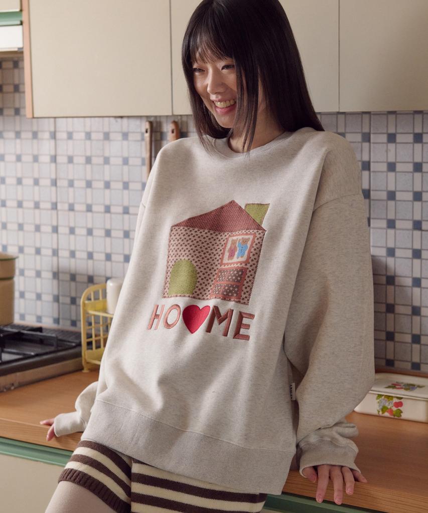 AMBLER Sweet Home Applique Embroidery Sweatshirt Amm1323 (Oatmeal)