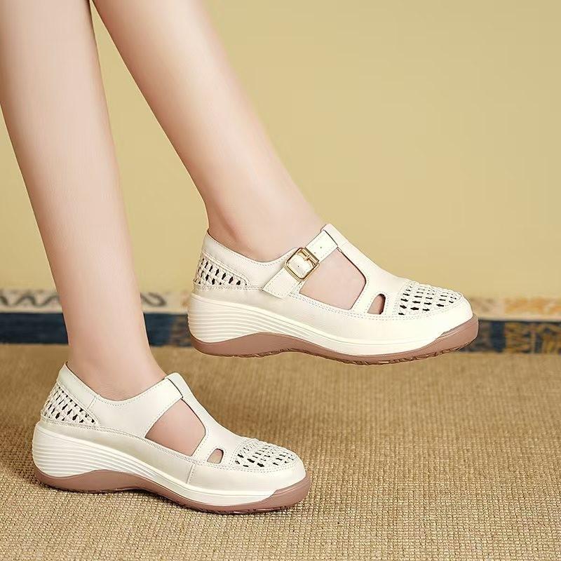 Buty damskie na platformie z obcasem, z grubą podeszwą, ażurowe, na wiosnę i lato 2025, nowe, oddychające, wygodne, lekkie, codzienne, nie męczące stóp, buty dla mamy