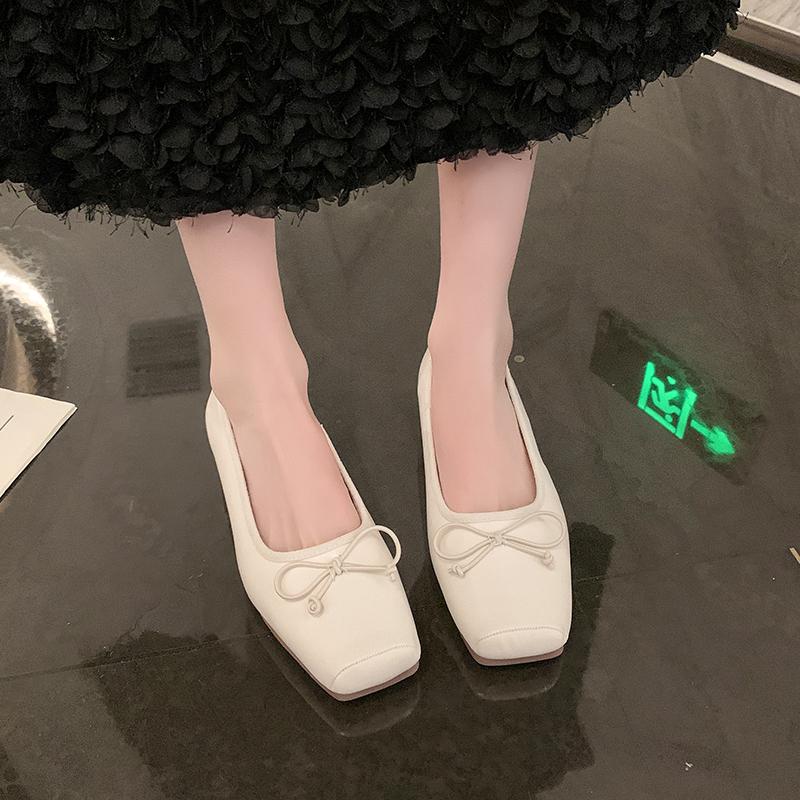 Fashion Bow-Knot Square Toe Shoes Woman Comfortable and Elegant Shallow Mouth Mixed Colors Female Footwear Low Heels Ballet Flats Casual