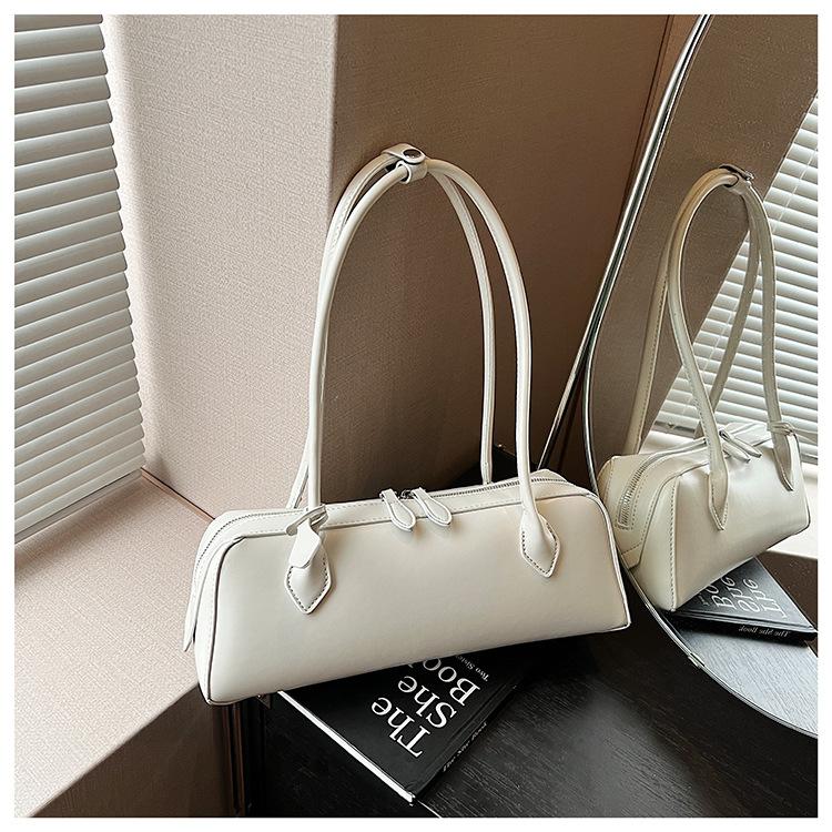 Premium Bag Women's Large-capacity New Summer Niche One-shoulder Underarm Baguette Bag
