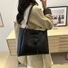 Fashion Large Capacity  Bag for Women Autumn and Winter New Simple Casual Shoulder Traveling Armpit Bag