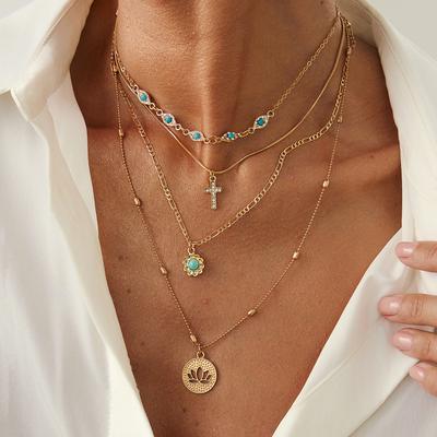 Ethnic Style Imitation Turquoise Flower Plate Pendant Necklace, Hip-Hop Diamond-Encrusted Cross Collarbone Chain Necklace.